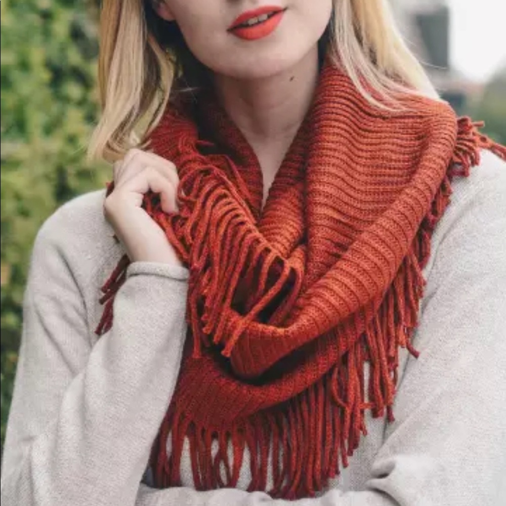 RIBBED Fringe INFINITY Scarf Brick Red 36" x 18"